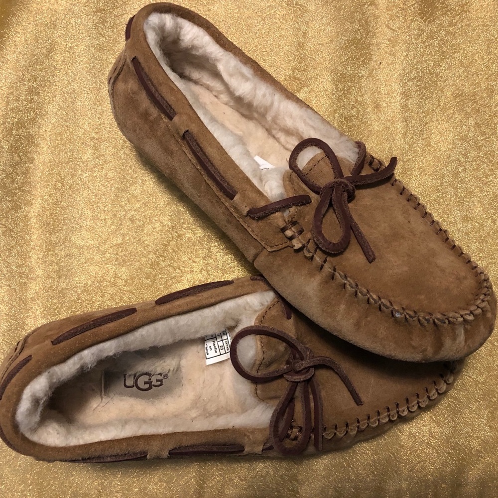 Moccasin Uggs